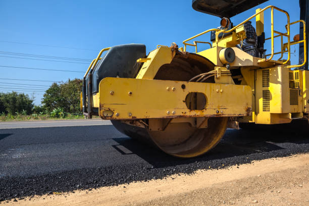 Why Choose Us For All Your Driveway Paving Needs in Fennville, MI?